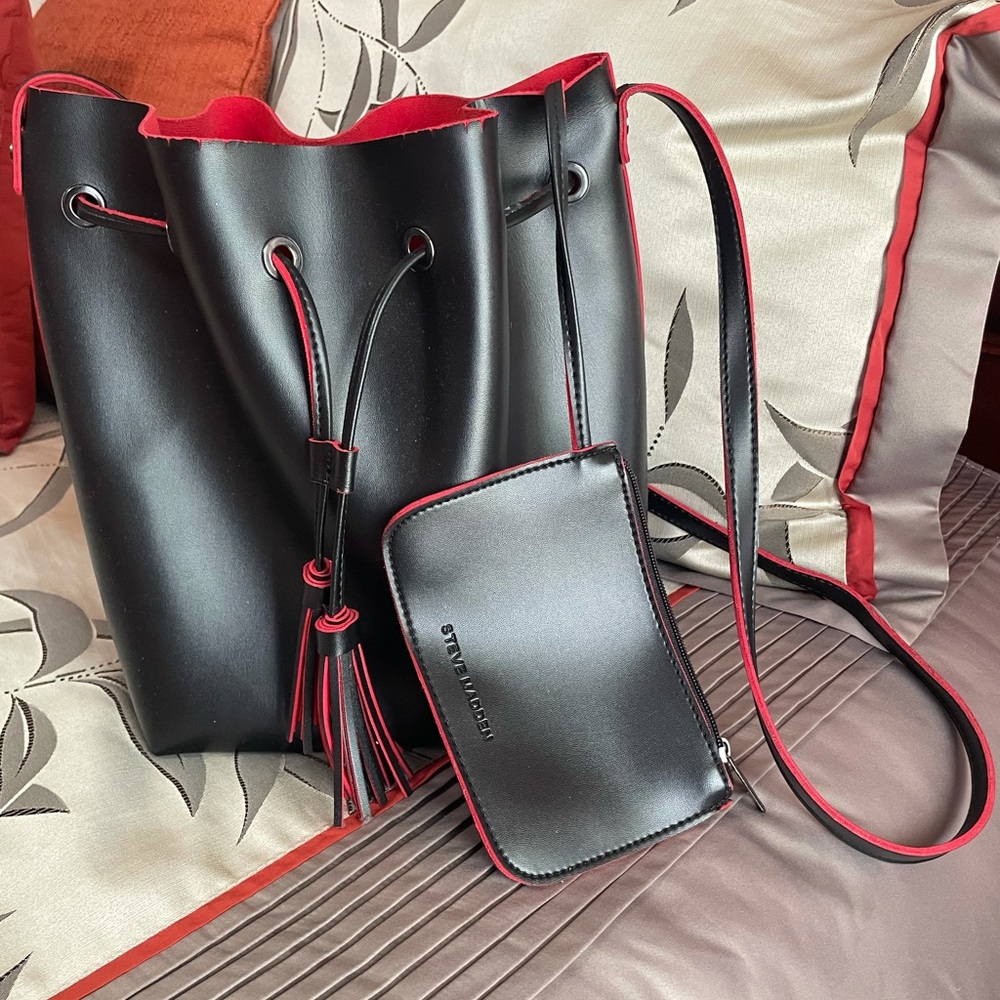 Red & Black Steve Madden Bucket Bag